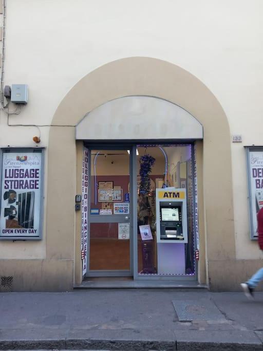 Apt Bright, Quiet! In The Center. Florence Buitenkant foto
