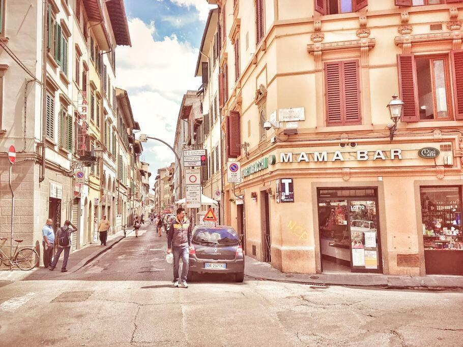 Apt Bright, Quiet! In The Center. Florence Buitenkant foto